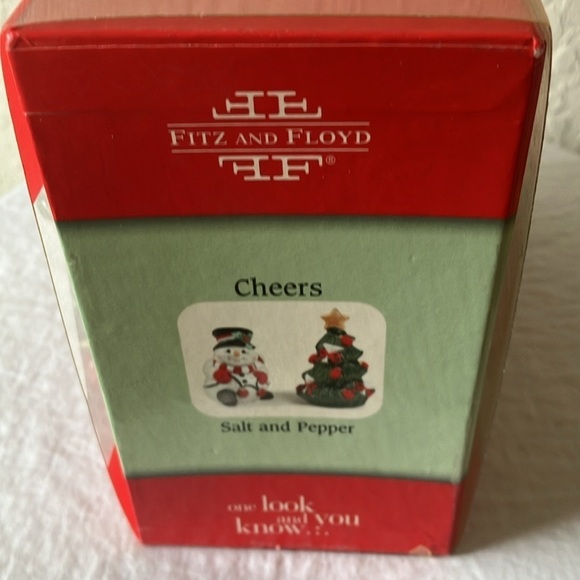 Fitz & Floyd: 2006 Cheers Snowman/Christmas Tree- Salt & Pepper Shaker - Picture 6 of 15